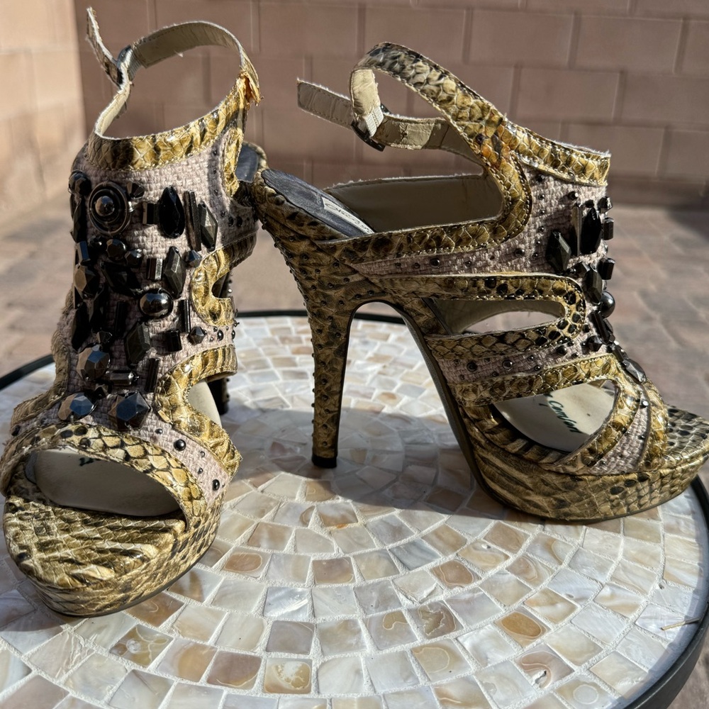 Naughty Monkey genuine leather heels